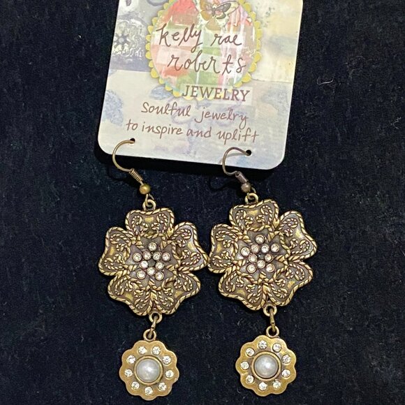 Kelly Rae Roberts Brass-tone Earrings 2 1/2" long NEW- Beautiful - Picture 1 of 2